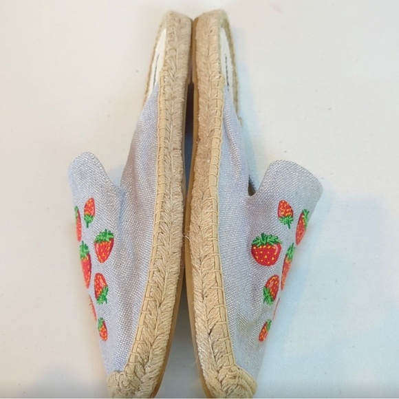 Soludos The Smoking Mule Espadrille Blue Strawberry Embroidered Mules - Picture 4 of 7